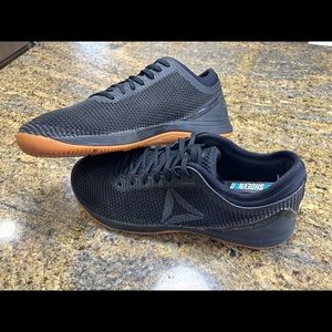 SOLD! Reebok Nano 8 Men’s Shoes Black/Gum